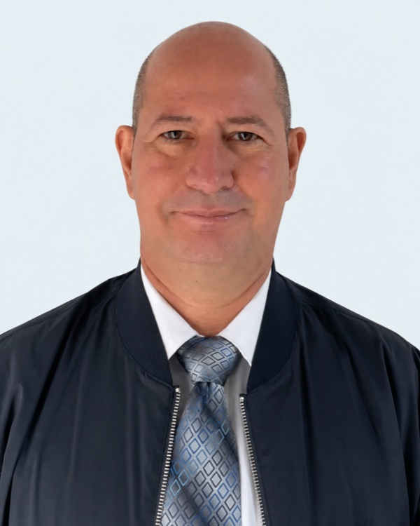 Licenciado Javier Claros